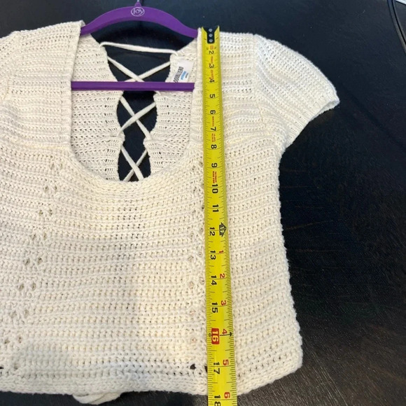 double zero  open back short sleeve top - Picture 5 of 7